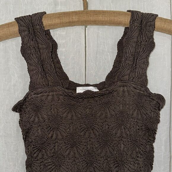 ALTAR’D STATE Blaire Chocolate Brown Seamless Floral Square Neck Wide Strap Cami - Picture 11 of 15